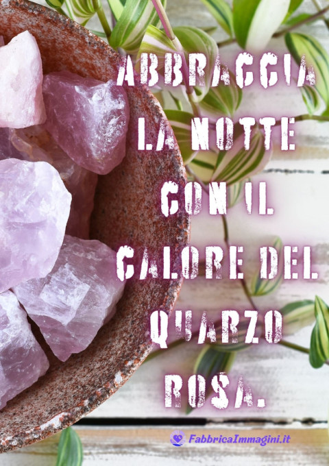 Abbraccia la notte con il calore del quarzo rosa