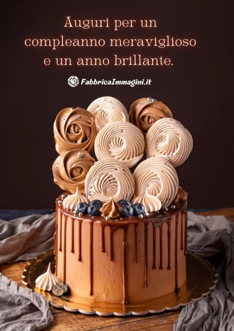 Auguri per un compleanno meraviglioso e un anno brillante